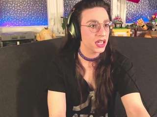 zesty-peach Live Webcam on CamSoda