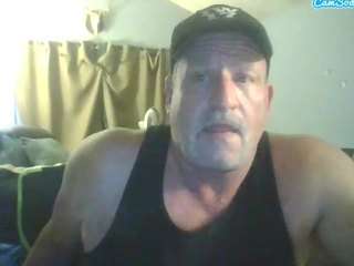 couple0fnuts26 Live Webcam on CamSoda