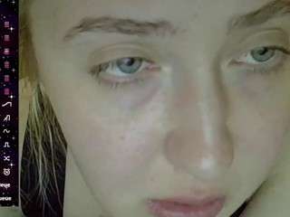 curvywildlady30 live cam profile