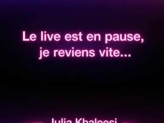 juliakhaleesii, female webcam model,  years old, on live webcam