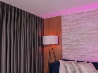 karol-priston live cam profile