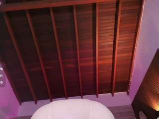karol-priston live webcam show