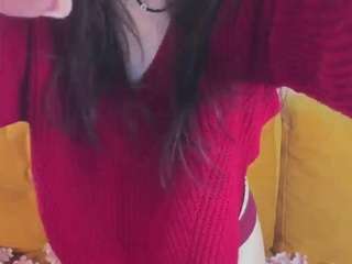 leyla-mirage's CamSoda show and profile