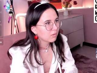 leyla-mirage Live Webcam on CamSoda