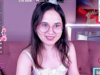 le modèle leyla-mirage est en webcam porno dans un show sur le site camsoda, il possède les tags suivants: ahegao,spanks,armpits,sexting,sexy,shower,skinny,slap,spank,spanking,strip,oil,striptease,student,tease,teasing,teen (18+),thin,upskirt,wet