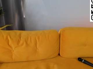 Live cam show with leyla-mirage