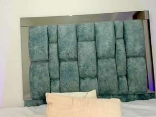 mahiamontenegro Sex Cam Show