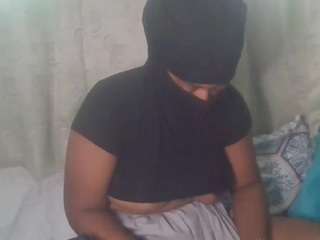 merliaprincess Black hair live webcam