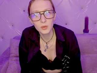 akirokim's CamSoda show and profile