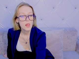 akirokim live cam profile