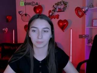 amanda-dark Live Webcam on CamSoda