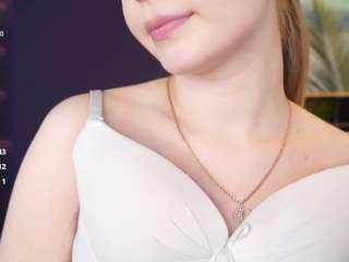 Live webcam model criseldamarzella on Soda Cams