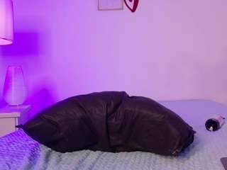 dark-angel77's live room