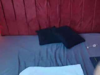 Live webcam model dolcejoli on Soda Cams