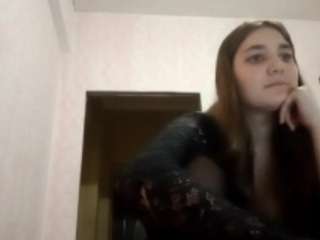 eloisebenoit live cam profile