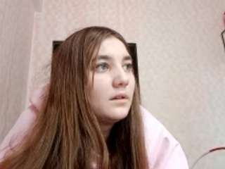 eloisebenoit live cam profile