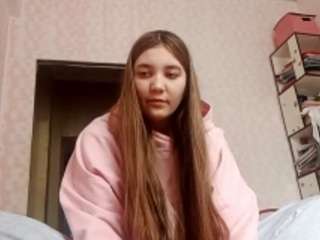 eloisebenoit live cam profile