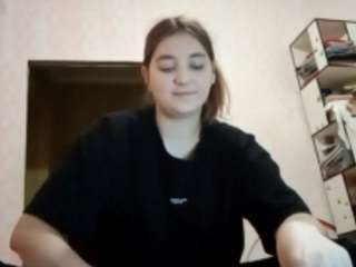 eloisebenoit live cam profile