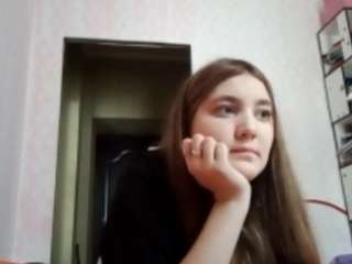 eloisebenoit live cam profile