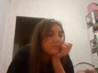 eloisebenoit's CamSoda show and profile