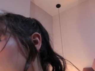 gahiabelucci xlovecam