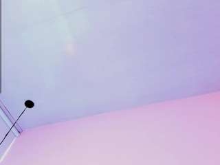 hiddenvioleta's CamSoda show and profile