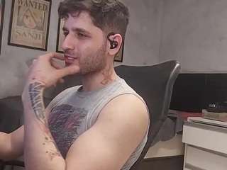 JackMancada live cam — brown hair, green eyes, handjob