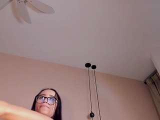 le modèle keimywildee est en webcam porno dans un show sur le site camsoda, il possède les tags suivants: ass,no drinking,young adult,toys,teen 18,tattoos,skinny,pussy,orgasm,blowjob,no smoking,nature,natural,naked,lovense,erotic dance,doggy style,deepthroat,brown eyes,body massage