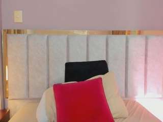 tessamonroe live cam profile