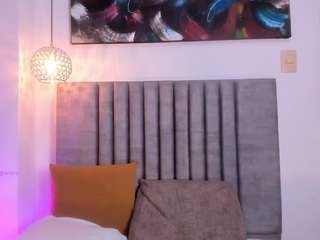 tessamonroe live cam profile
