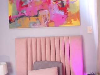 vaialowell Live Webcam on CamSoda