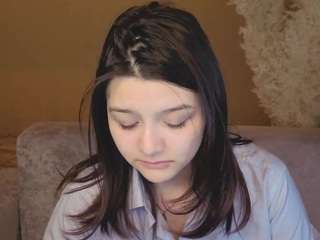 Acest model este live acum. xnaughtyfox
