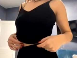 janiseberrones webcam