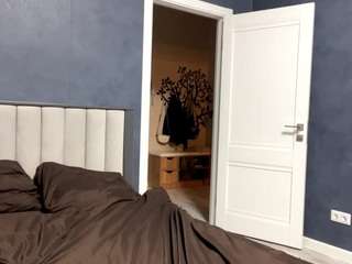 janiseberrones webcam