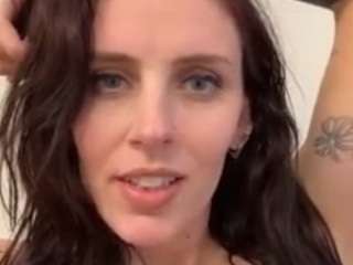 keepingupwiththelowes's CamSoda show and profile