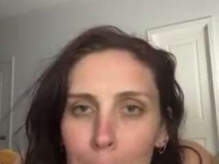 Live webcam model keepingupwiththelowes on Soda Cams