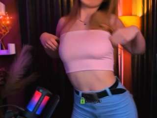 lara-moon