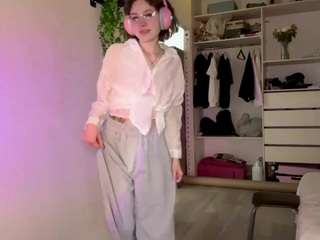 lesliemanning webcam