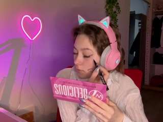 lesliemanning Live Webcam on CamSoda