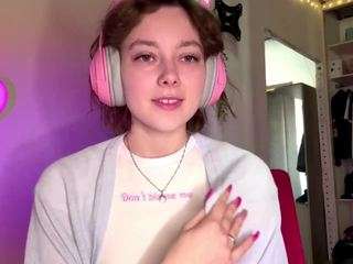 lesliemanning live cam profile