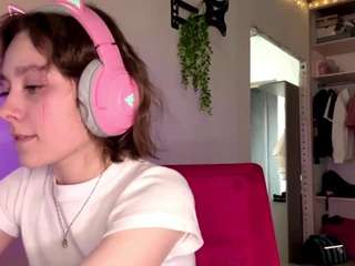 le modèle lesliemanning est en webcam porno dans un show sur le site camsoda, il possède les tags suivants: ahegao,spank,no drinking,ass,orgasm,pov,public,sexy,skinny,solo,strip,natural,striptease,tattoos,tease,teen 18,thin,twerk,wet,young adult