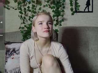 le modèle meganlora9 est en webcam porno dans un show sur le site camsoda, il possède les tags suivants: ahegao,bedroom,young adult,twerk,tights,thong,teen 18,tease,tattoos,striptease,spank,smoking,skinny,shaved pussy,sexy,saliva,pussy,normal,fingers,blowjob