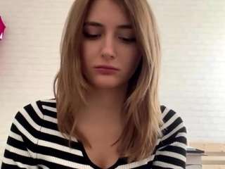 paulettarenard live cam profile