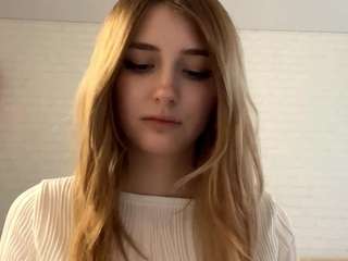 le modèle paulettarenard est en webcam porno dans un show sur le site camsoda, il possède les tags suivants: ass,solo,no smoking,normal,ohmibod,pov,public,pussy,skinny,spank,nature,spanking,strip,tease,teen 18,twerk,wet,young adult,athletic,no drinking