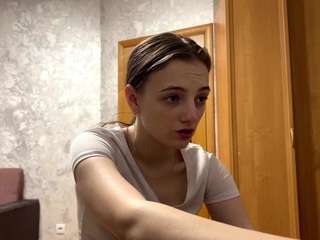 romanebelanger Live Webcam on CamSoda