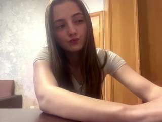 le modèle romanebelanger est en webcam porno dans un show sur le site camsoda, il possède les tags suivants: ass,ass bouncing,young adult,teen 18,tease,skinny,no smoking,no drinking,nature,green eyes,fingers,feet,dirty talk,cock rating,brown eyes,ass clapping,blonde hair,hd,small tits