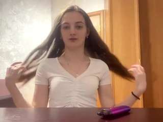 romanebelanger webcam