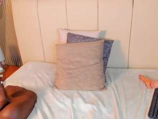 sophilewis Brown live webcam