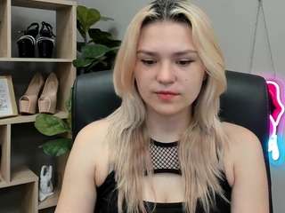 Live cam show with SweetLilyxo