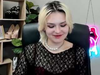SweetLilyxo